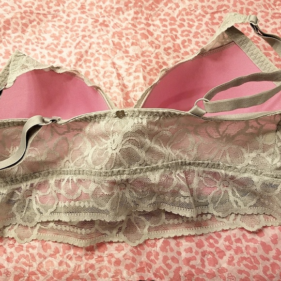VICTORIA'S SECRET PINK LACE BRALETTE, M/DD - Picture 6 of 7
